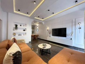 Fully Serviced Luxury 3 Bedroom Apartment